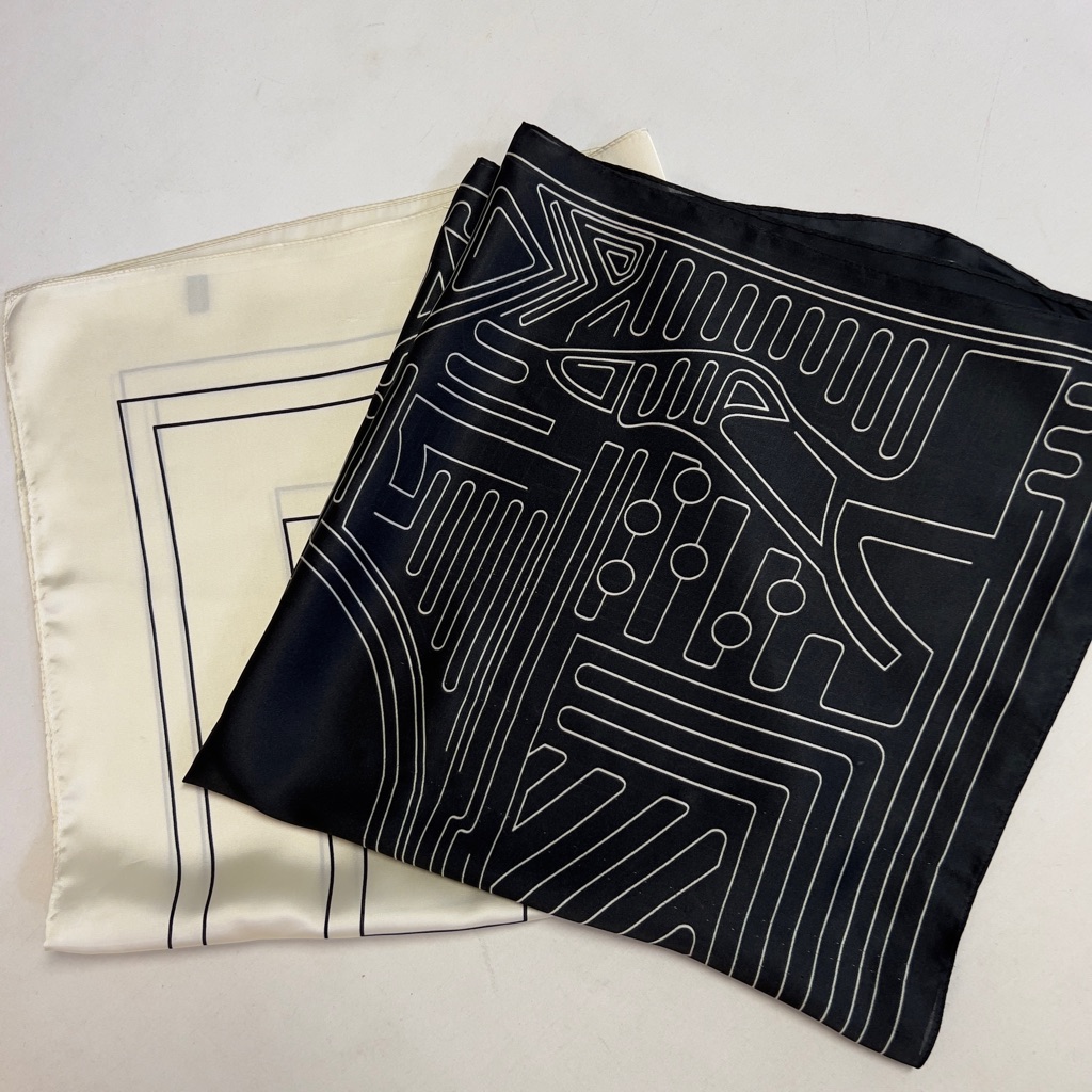 2squared Scarves